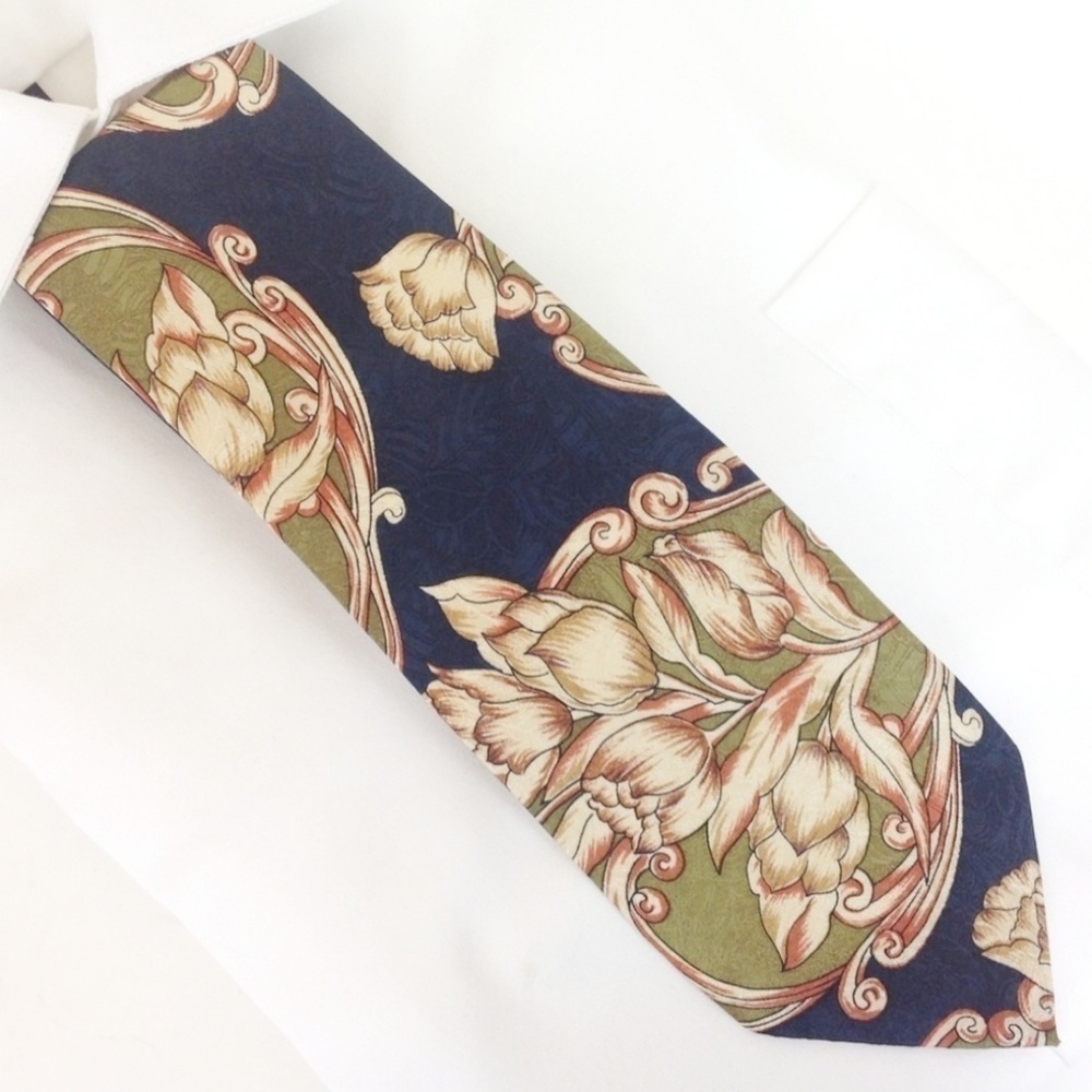 𝅺efebo Armani - Men's 100% Silk Tie Blue Floral …‎